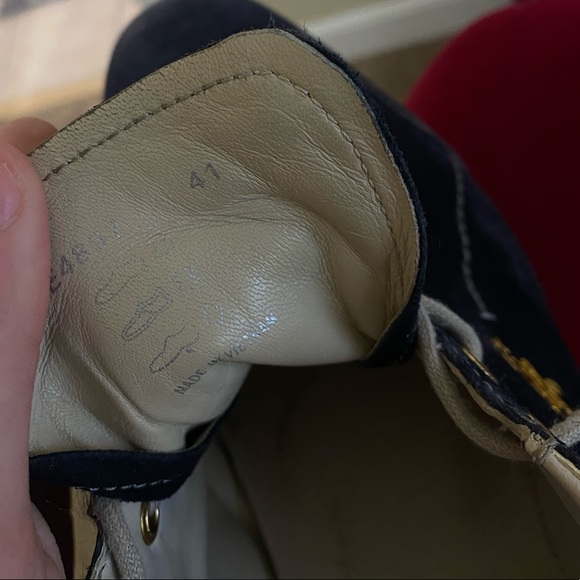 Prada Suede Navy Sneakers Vintage - Picture 8 of 8
